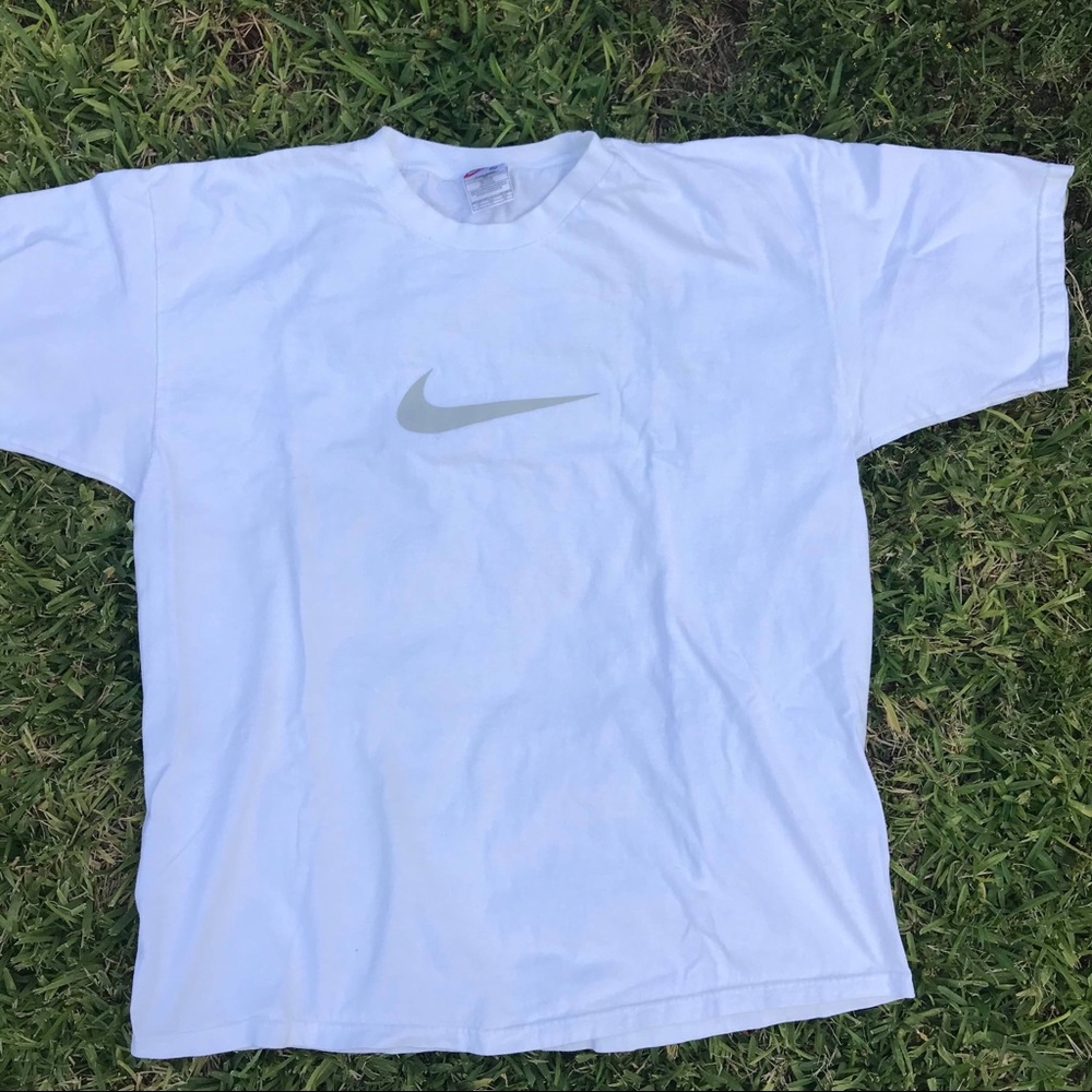 NIKE MEN WHITE TEE SHORT SLEEVE